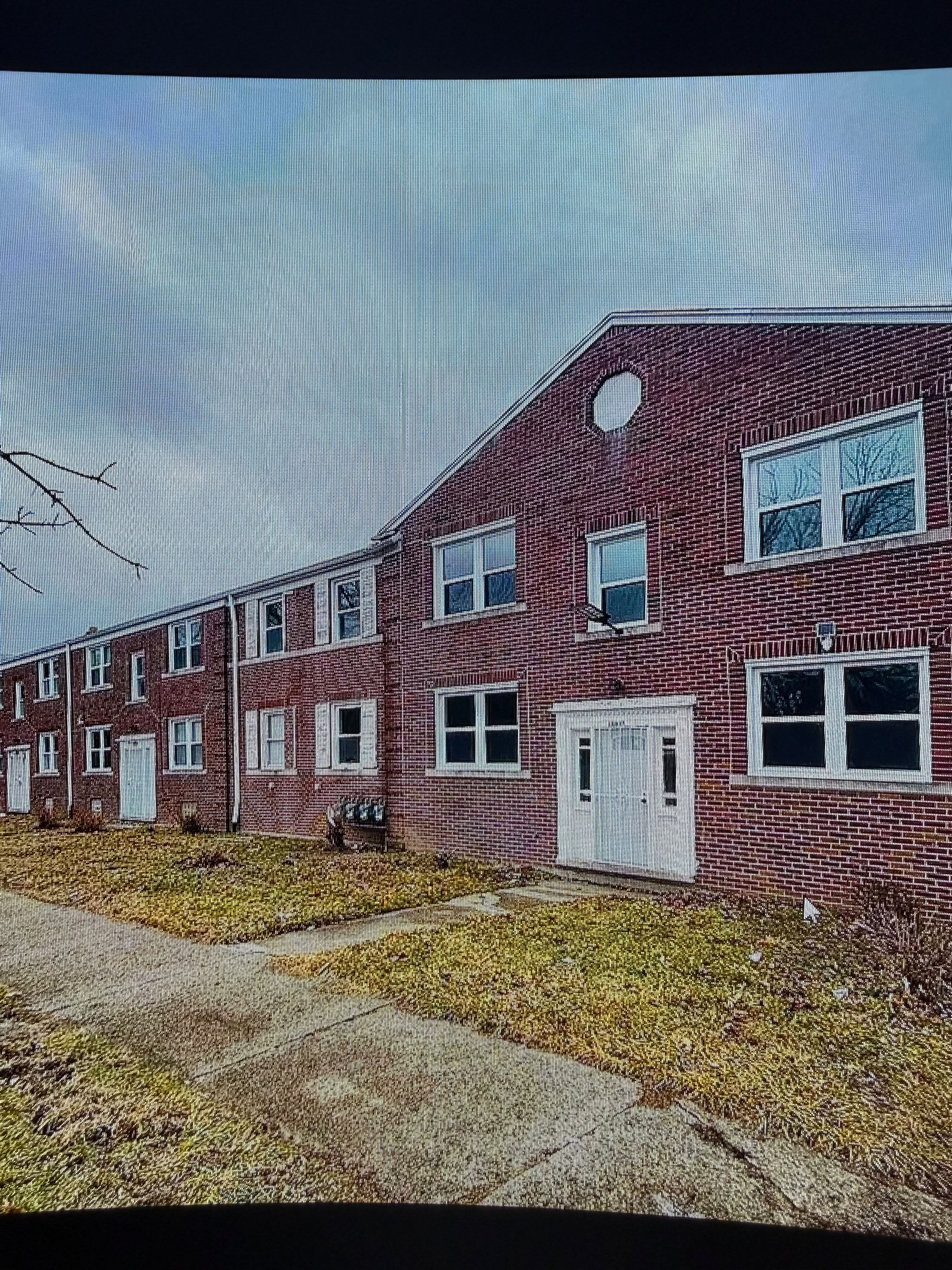 18509 Hoover St, Detroit MI — 16 Unit Multifamily